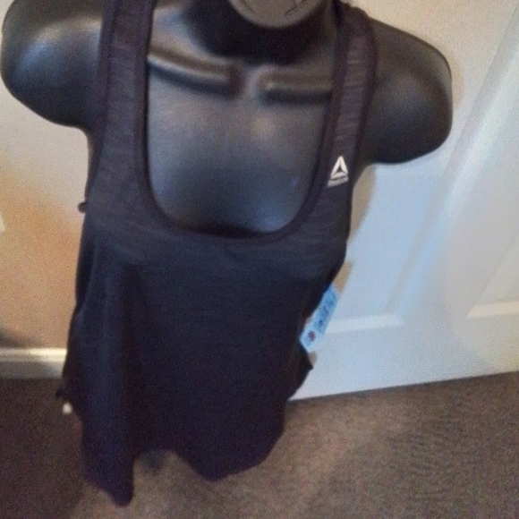 Reebok Tops - Reebok Runner Tank top NWT